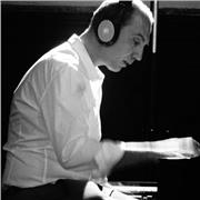 Musicista insegnante per lezioni individuali