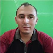 Profesor técnico en inglés con habilidades lingüísticas, imparte clases a niños de todas las edades