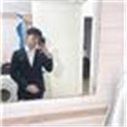 offro lezioni private a bambini delle elementari e medie. il mio motto è ​Dall'Atomo alla Realtà, invisibile ma esistente