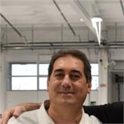 Ingegnere elettrico impartisce lezioni per passione e non per lucro quindi si chiede un rimborso spese