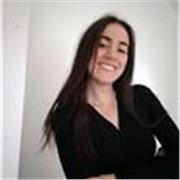 Profesora de inglés especializada en los exámenes Cambridge, IELTS y APTIS