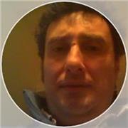 sono un insegnante di italiano, latino matematica disponibile ed esperto.