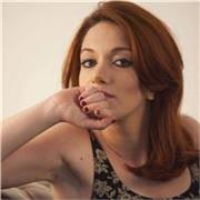 Docente impartisce lezioni di latino, italiano , filosofia e storia