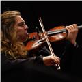 Docente di violino, diplomata in conservatorio, impartisce lezioni di strumento , collettive e singole per tutte le fasce d’età. zona chieti - pescara