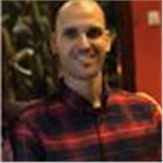 Español nativo con nivel alto de inglés para clases de refuerzo.