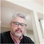 Profesor de Lenguaje y Literatura. Amplia experiencia. Enseñanza Media y PAES