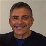 Generale dell'Aeronautica Militare in pensione con quarantennale esperienza in ambito nazionale ed internazionale, laureato.