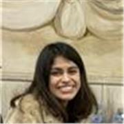 I give private lessons tailored to your level and goals.