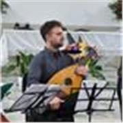 ¡Conectate con tu música! Un espacio para recorrer los estilos que más desees, desde guitarra clásica a guitarra eléctrica