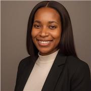 Experienced English teacher offering online lessons for students