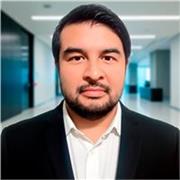 Maestro de apoyo escolar para niños y adultos