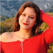 Sono una studentessa universitaria, vengo dal classico e mi offro per dare ripetizioni di italiano, filosofia, storia e latino
