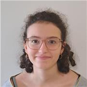 Étudiante en mathématiques pour primaire, collège et lycée