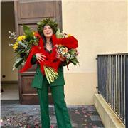 Docente di psicologia impartisce lezioni private per studenti di liceo magistrale o universitari