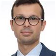 Insegnante di Matematica appassionato della materia impartisce lezioni per tutti i livelli. 