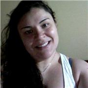 Se dictan tutorías, apoyatura escolar y clases de inglés