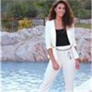 Offro lezioni private a bambini delle scuole elementari in modo da motivarli e far acquisire un buon metodo ottenendo risultati.