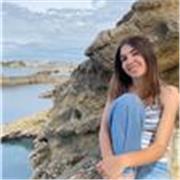 Clases particulares cualquier asignatura hasta nivel 3 ESO. Soy estudiante de tercero de arquitectura y tengo nivel C2 de inglés