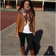 Profesora titulada y nativa de Inglés con más de 25 años de experiencia enseñando el idioma a todos los niveles y todas las edades