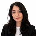 Merhaba, ben Esra. İletişimi güçlü, sabırlı ve öğrenmeyi keyifli hale getirmeyi seven biriyim.