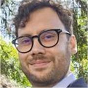 Offro lezioni di grafica pubblicitaria, di gruppo e private.
