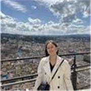 Clases de inglés para Primaria y ESO. Grado bilingüe en Economía y uso diario del idioma. Experiencia y clases personalizadas