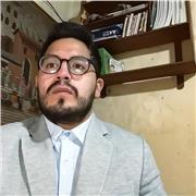 Profesor de inglés dicta clases a adolescentes y niÑos en Cusco