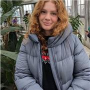 Tutrice pour l'aide aux devoirs ou pour donner des cours particuliers en mathématiques, physique, chimie ou SVT