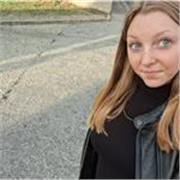 Je suis étudiante en première année de fac de droit. Je peux aider vos enfants a faire les devoirs et les faires s'améliorer dans les matières ou ils ont le plus de difficulté. N'hésitez pas a me contacter