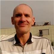 Laureato in Scienze Motorie - Personal Trainer impartisce lezioni