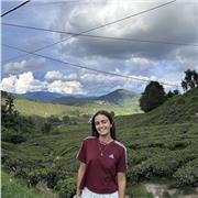 Docente con vocación y experiencia en educación formal y no formal, titulada con el máster de profesorado d la rama administrativa