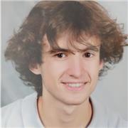 Etudiant en sciences, anglais allemand, bac mention très bien. Grenoble, soirs de semaine.