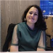 Soy una persona trabajadora, responsable. Doy clase a Alumnos de la Eso y primaria