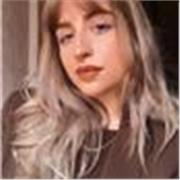 Profesora de diseño de interiores con 3 años de experiencia laboral y 5 años de experiencia académica.