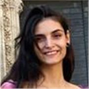 Profesora entusiasta y paciente, adapto mis clases a niños, adolescentes y adultos, fomentando aprendizaje efectivo y motivador
