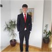 Soy una persona a la que le hace feliz ver el progreso de los demás y muy trabajadora.