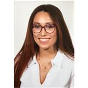 Profesora de primaria para todas las asignaturas, graduada en derecho y criminología, con pasión por enseñar a los más peques.