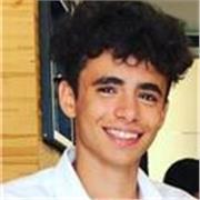Ripetizioni di Matematica su Misura: Aiuto di uno Studente di Economia per Medie e Superiori