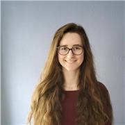 Empathische Mathe-Lehrerin – auch Oberstufe und Uni. Viel Erfahrung in Unterricht und Nachhilfe