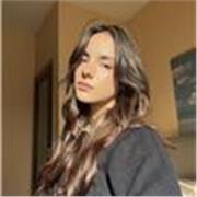 Cerchi aiuto con l'inglese o l'italiano? Studio lettere e offro lezioni su misura a Napoli oppure comodamente online.