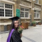 I’ve studied English as a first language since kindergarten, completed my studies in UCL and feel confident in teaching kids