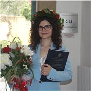 Laureata in Italianistica e in Lettere moderne, sono disponibile per supporto e ripetizioni di Italiano. Contattami per altre informazioni