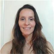 La Estructura de la Clase
​ Cada sesión está dividida en tres bloques: repaso activo, introducción de nuevo contenido y producción