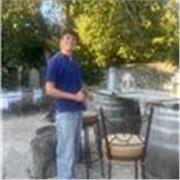 Hey! I am Hector, I teach basic english as a foreign language whether that be sharpening your skills or starting from scratch!