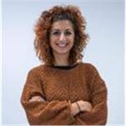 Offro ripetizioni di inglese a ragazzi delle scuole medie e superiori, ai ragazzi universitari e a adulti. Offro disponibilità per aiuto compiti, stesura tesi e supporto esami universitari, lezioni di conversazione per scopo lavorativo o semplicemente per