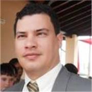 Profesor titulado en informática con mas de 15 años de experiencia, imparte clases de forma online y presencial.