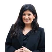 Experte en marketing digital et santé avec expérience internationale propose des formations pratiques en stratégie digitale