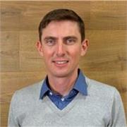 I am a qualified and experienced teacher of science and maths.