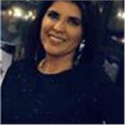 Profesora de matemáticas con 25 años de experiencia y dominio en el proceso de enseñanza y aprendizaje que logra verla de manera lúdica y creativa