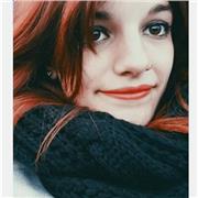 Ayudo con las tareas y en lectura y escritura